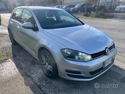 Usata VW Golf VII Comfortline 104 CV (76 kW) 2014 Grigio Berlina