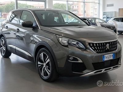 Usata Peugeot 3008 Allure 120 CV (88 kW) 2017 Grigio SUV