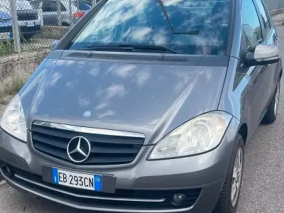 Usata Mercedes A160 95 CV (69 kW) 2010 Grigio Berlina