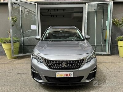 Grigio Usata 2019 Peugeot 3008 SUV | 15.500 € (Ottimo prezzo)