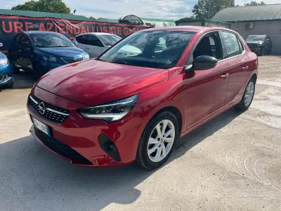 Usata Opel Corsa Elegance 101 CV (74 kW) 2023 Rosso Utilitaria
