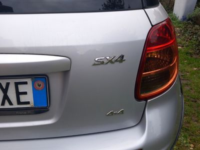 Usata Suzuki SX4 2011 Grigio SUV