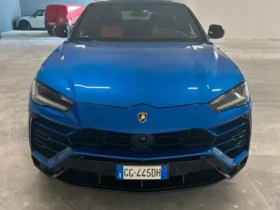 Usata Lamborghini Urus 650 CV (478 kW) 2021 Bluazzurro SUV