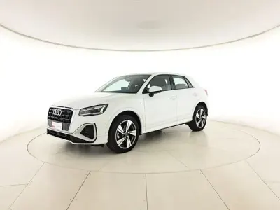 Ny Audi Q2 Business 150 HK (110 kW) 2025 Sølv SUV