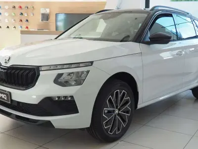 Nuova Skoda Kamiq 116 CV (85 kW) 2026 Bianco SUV