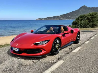Occasion Ferrari 296 829 ch (609 kW) 2025 Rouge Cabriolet