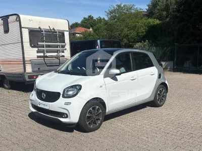 Usata Smart ForFour Passion 71 CV (52 kW) 2016 Bianco Utilitaria