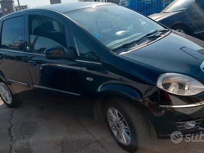 Usata Lancia Musa 77 CV (56 kW) 2012 Nero Monovolume