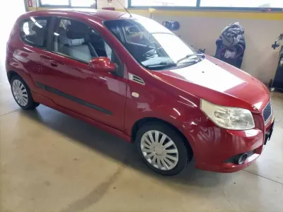 Usata Chevrolet Aveo LS 84 CV (61 kW) 2009 Rosso Berlina