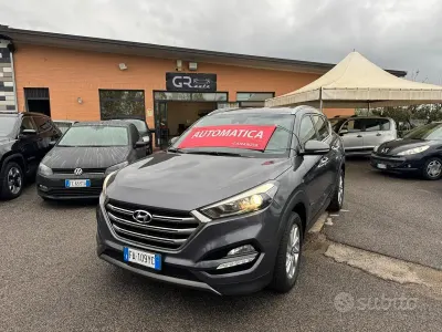 Käytetty Hyundai Tucson Xpossible 136 HP (100 kW) 2015 Harmaa Katumaasturi