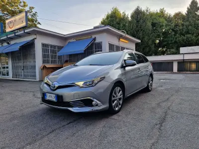 Usata Toyota Auris Touring Sports