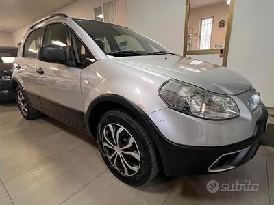 Usata Fiat Sedici Dynamic 120 CV (88 kW) 2011 Grigio SUV