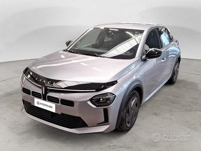 Usata Lancia Ypsilon 110 CV (80 kW) 2025 Grigio Utilitaria