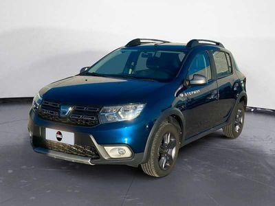 Usata Dacia Sandero Stepway 89 CV (65 kW) 2018 Blu Berlina