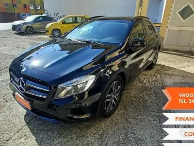 Usata Mercedes GLA200 136 CV (100 kW) 2017 SUV