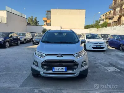 Usata Ford Ecosport Titanium 125 CV (91 kW) 2016 Grigio SUV