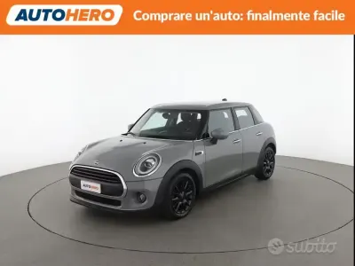 Usata Mini ONE 102 CV (75 kW) 2021 Grigio Utilitaria