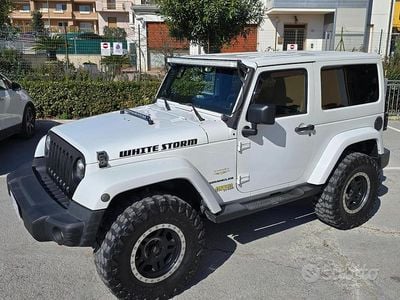 Usata Jeep Wrangler Sahara 200 CV (147 kW) 2012 Bianco SUV