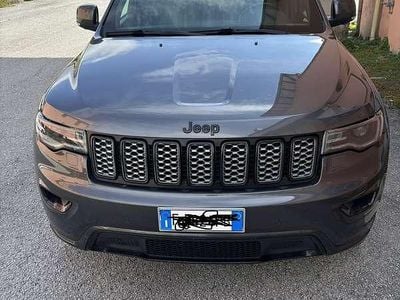 Usata Jeep Grand Cherokee Night Eagle 250 CV (183 kW) 2017 SUV