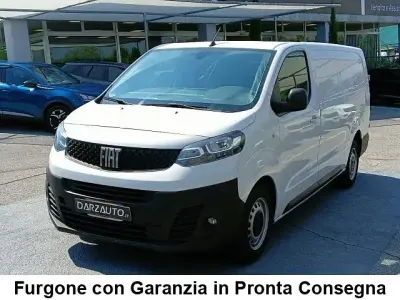 Usata Fiat Scudo Lounge 144 CV (105 kW) 2023 Bianco pastello Furgone