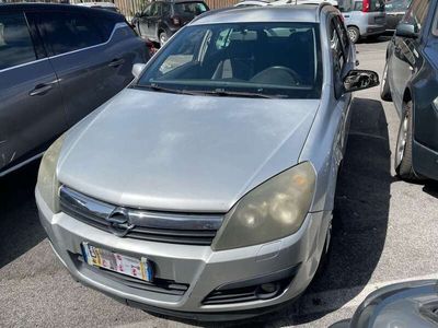 usata Opel Astra SW 1.9 cdti Cosmo 120cv 6m