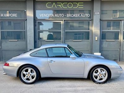 Usata Porsche 911 Carrera 4 272 CV (200 kW) 1995 Grigio Coupé