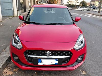 Usata Suzuki Swift 83 CV (61 kW) 2021 Rosso Berlina