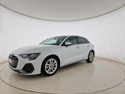 Usata Audi A3 S-Line 150 CV (110 kW) 2025 Bianco ghiaccio metallizzato