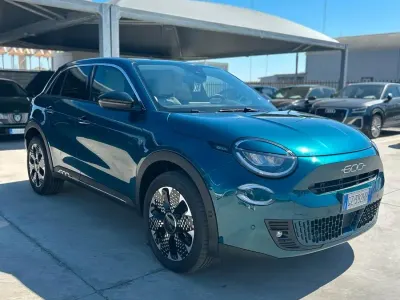 Usata Fiat 600 La Prima 100 CV (73 kW) 2025 Verde SUV