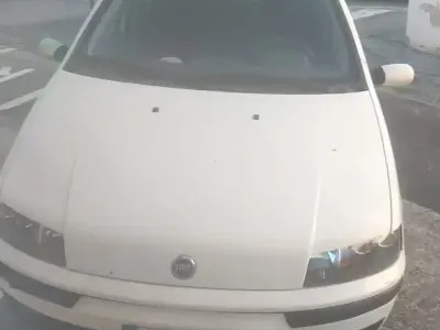 Occasion Fiat Punto 80 ch (58 kW) 2000 Blanc Citadine