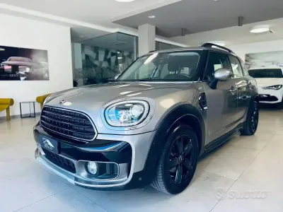 Usata Mini One D Countryman Hype 116 CV (85 kW) 2019 Bronzo SUV