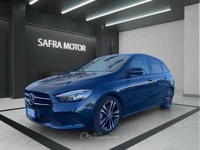 Usata Mercedes B180 116 CV (85 kW) 2019 Bianco Monovolume