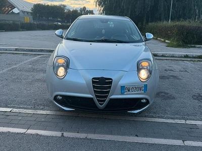 Begagnad Alfa Romeo 90 2009 Grå Sedan