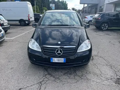 Gebraucht Mercedes A160 Executive 82 PS (60 kW) 2012 Schwarz Limousine