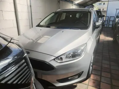 Usata Ford Focus Titanium 120 CV (88 kW) 2018 Argento Station wagon