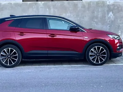 Usata Opel Grandland X Ultimate 131 CV (96 kW) 2021 Rosso SUV