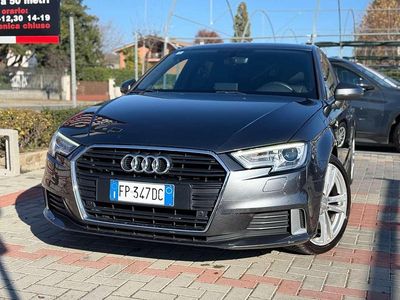 Usata Audi A3 S-Line 116 CV (85 kW) 2018 Grigio Berlina