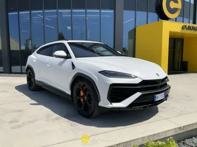 Usata Lamborghini Urus 799 CV (587 kW) 2025 Q0l7 bianco phanes SUV