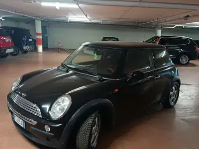 Usata Mini Cooper 116 CV (85 kW) 2004 Utilitaria