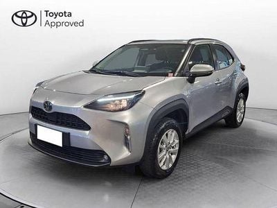 Usata Toyota Yaris Hybrid Active 2025 Grigio Pick-up