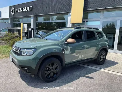 Usata Dacia Duster Extreme 150 CV (110 kW) 2023 Verde SUV