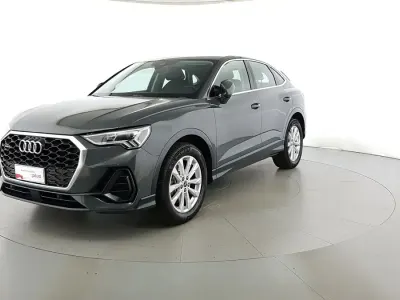 Usata Audi Q3 Sportback Business Plus 200 CV (147 kW) 2021 Grigio atomico SUV