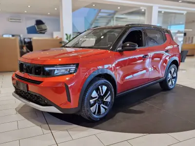 Nuova Opel Frontera 83 kW (113 CV) 2025 Canyon orange SUV