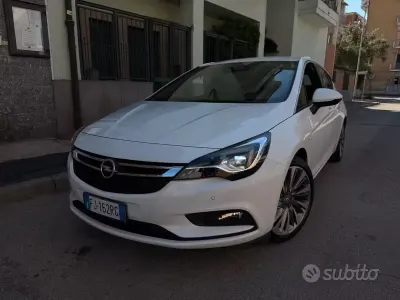 Usata Opel Astra 136 CV (100 kW) 2018 Bianco Berlina