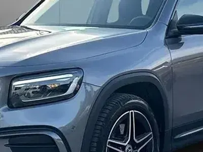 Usata Mercedes GLB200 Advanced Plus 150 CV (110 kW) 2024 Blu SUV