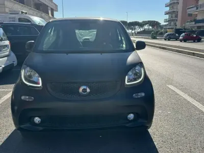 Usata Smart ForTwo Coupé Prime 90 CV (66 kW) 2019 Nero Coupé