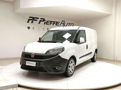 Usata Fiat Doblò 105 CV (77 kW) 2019 Bianco Monovolume