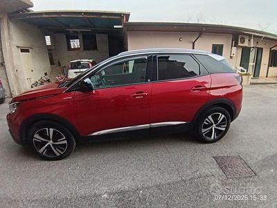 Usata Peugeot 3008 S 131 CV (96 kW) 2018 Rosso SUV