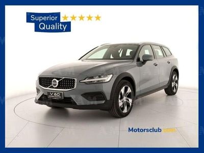 usata Volvo V60 CC B4 (d) AWD automatico Core nuova a Modena