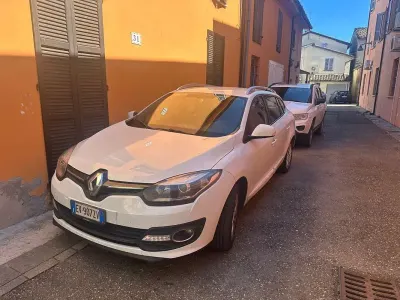 Usata Renault Mégane GrandTour LIMITED 95 CV (69 kW) 2014 Bianco Station wagon